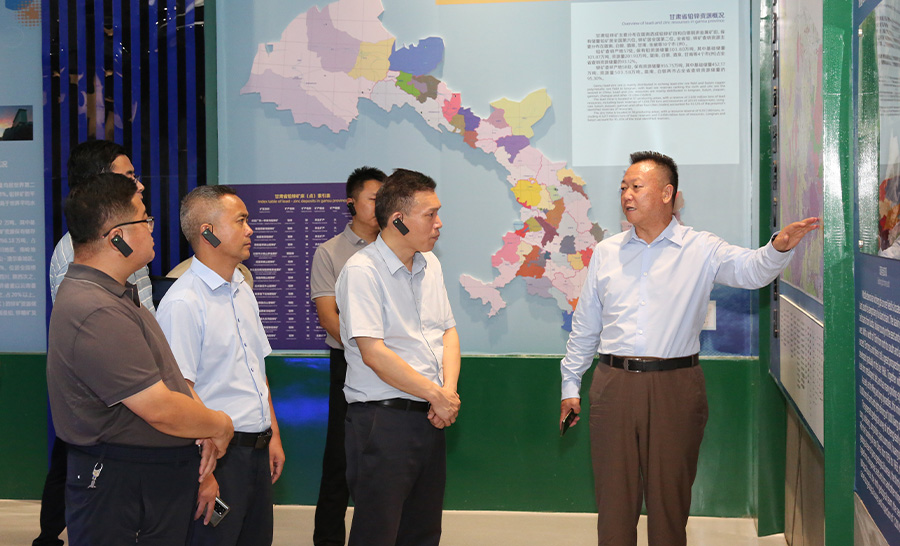 10.3-2022年08月，省科技廳副廳長牛振明蒞臨金徽股份指導工作。.jpg